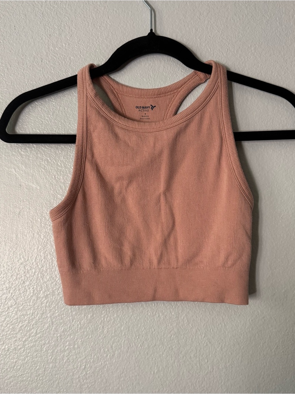 Old Navy Seamless Peachy/Pink Active Ribbed Crop Tank Top - Size Small